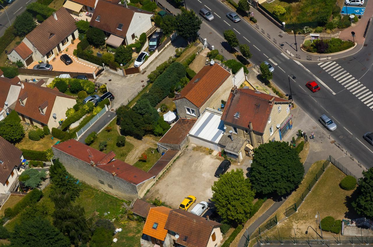 Hotel Dg Méry-sur-Oise Екстериор снимка