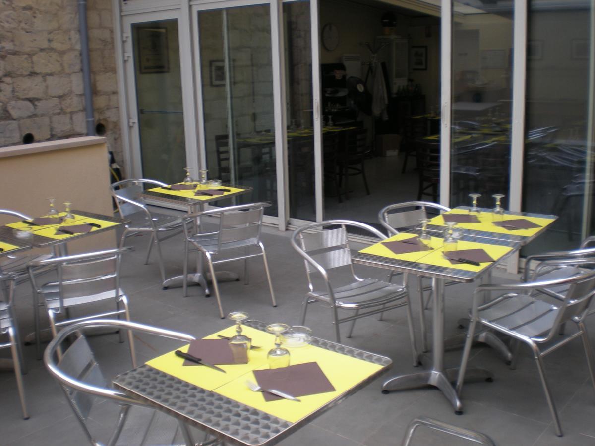 Hotel Dg Méry-sur-Oise Екстериор снимка